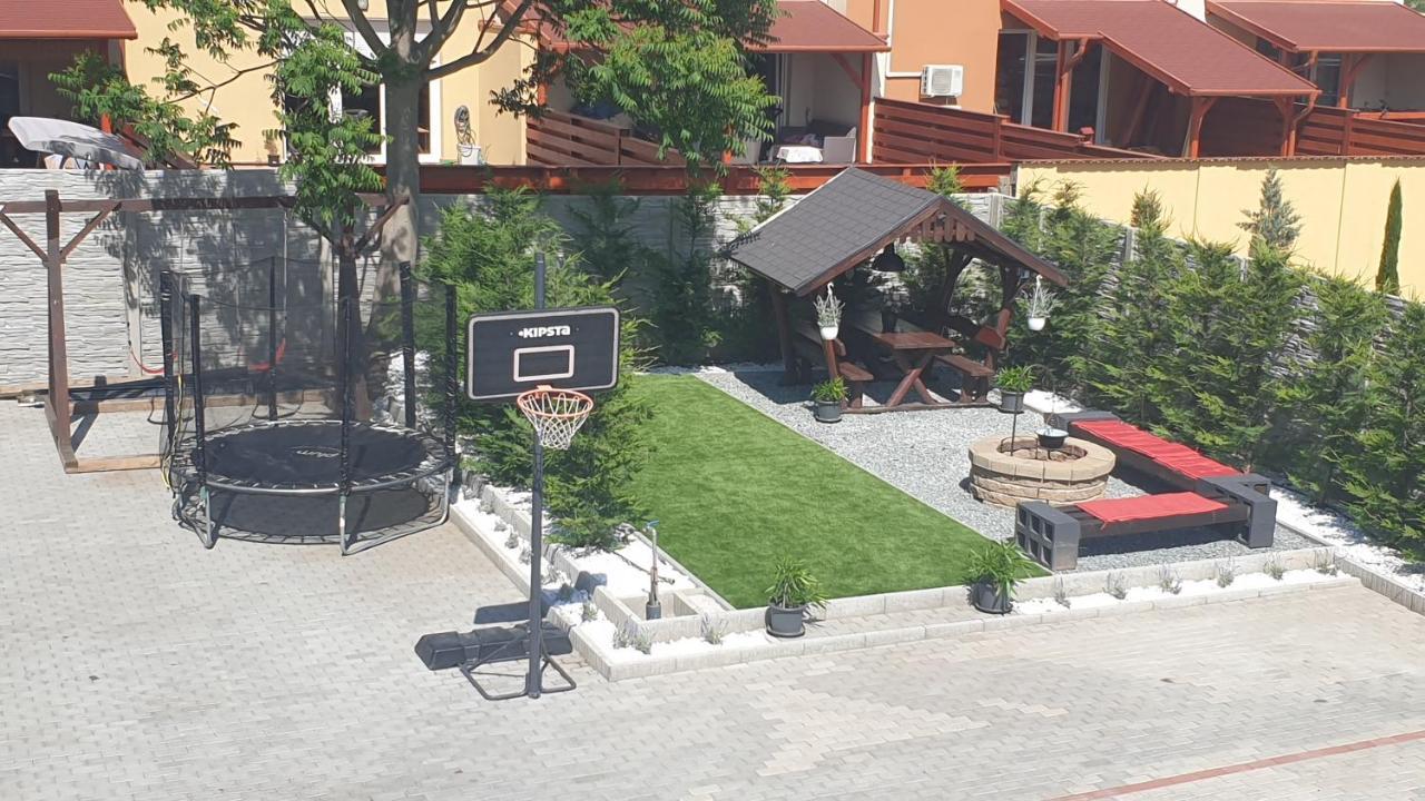 Familia Panzió Győr Exterior foto
